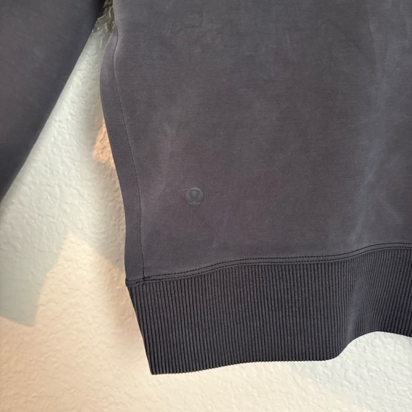 Lululemon Softstreme Turtleneck Pullover in Black - Picture 6 of 16